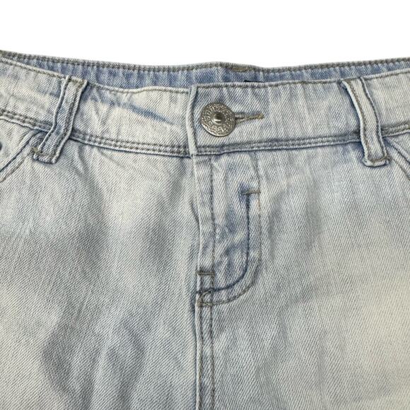 Forever 21 Distressed Light Wash Denim Shorts Womens 28 Jean Cutoffs Y2K Summer - Picture 2 of 5